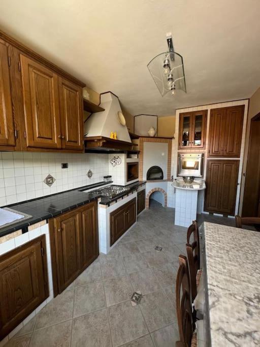 Appartamento Gallicano - La Tana Exterior foto